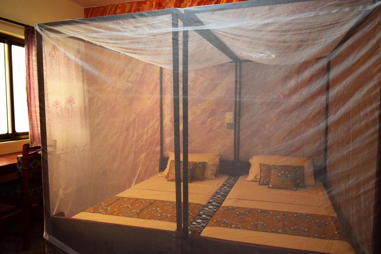 B&B Chez Rita โกโตนู ภายนอก รูปภาพ