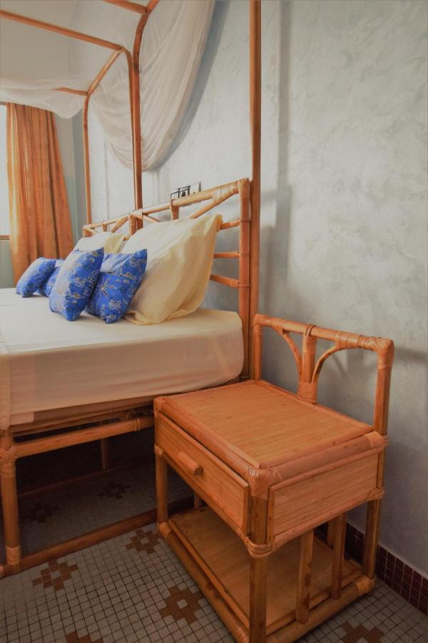 B&B Chez Rita โกโตนู ภายนอก รูปภาพ